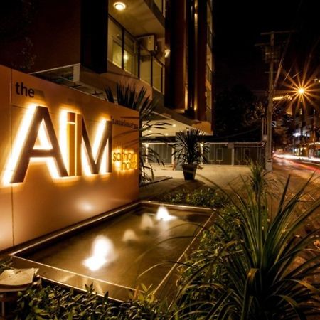בנגקוק The Aim Sathorn Hotel מראה חיצוני תמונה