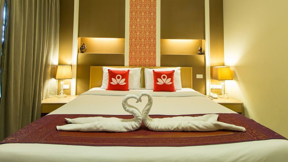 בנגקוק The Aim Sathorn Hotel מראה חיצוני תמונה