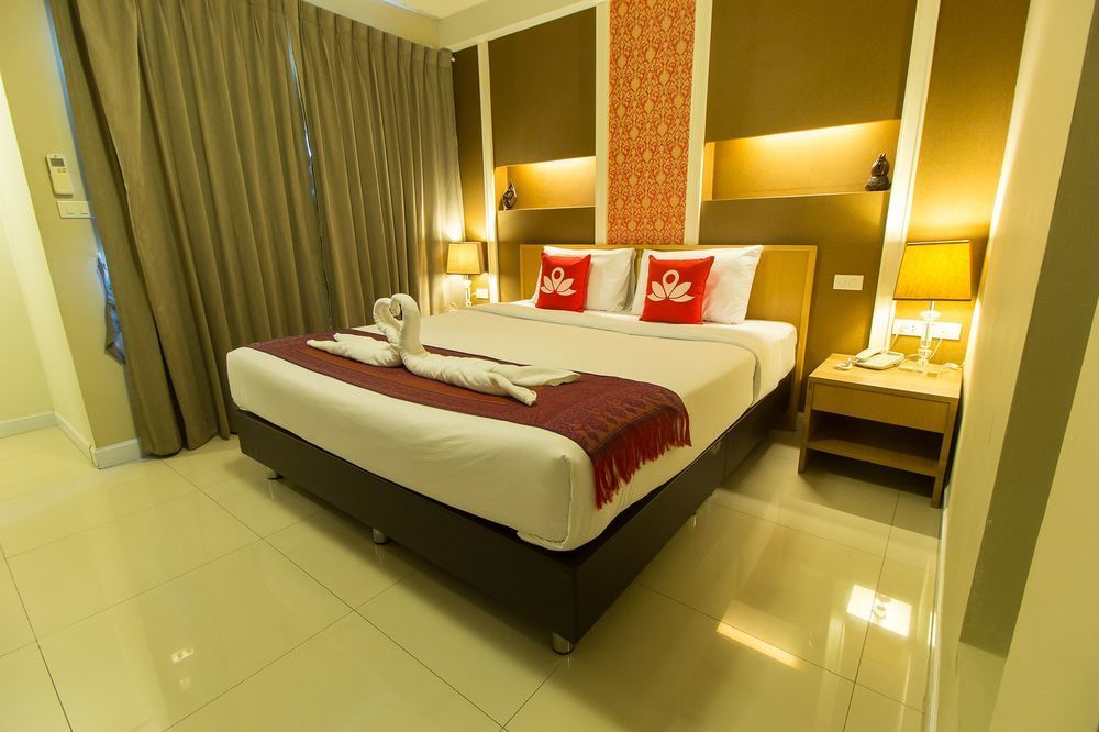 בנגקוק The Aim Sathorn Hotel מראה חיצוני תמונה